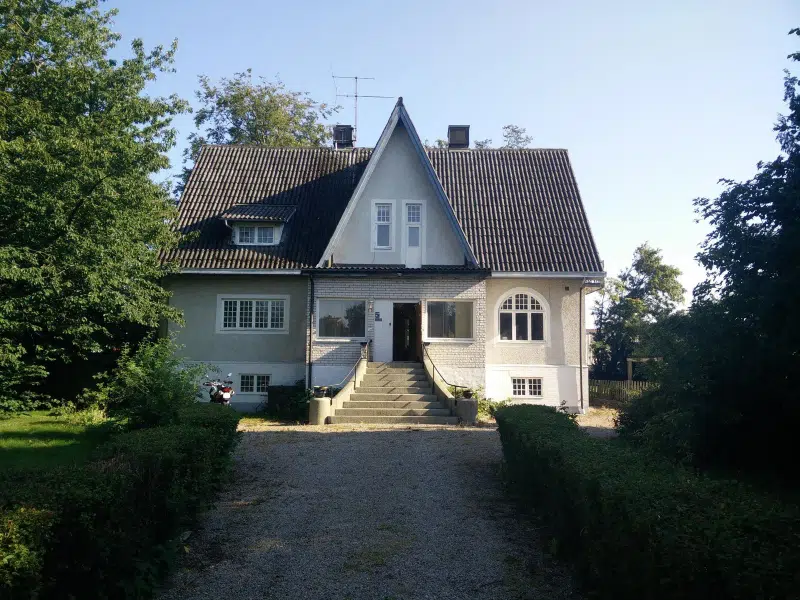 Villa