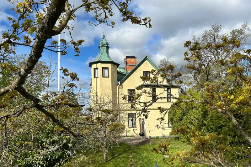 Villa