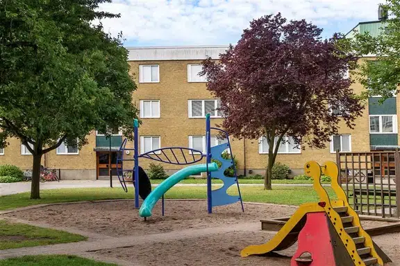 Bild 1 av 21 på Svarvargatan 3