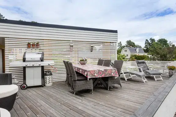Bild 1 av 1 på Henriksdalsringen 121