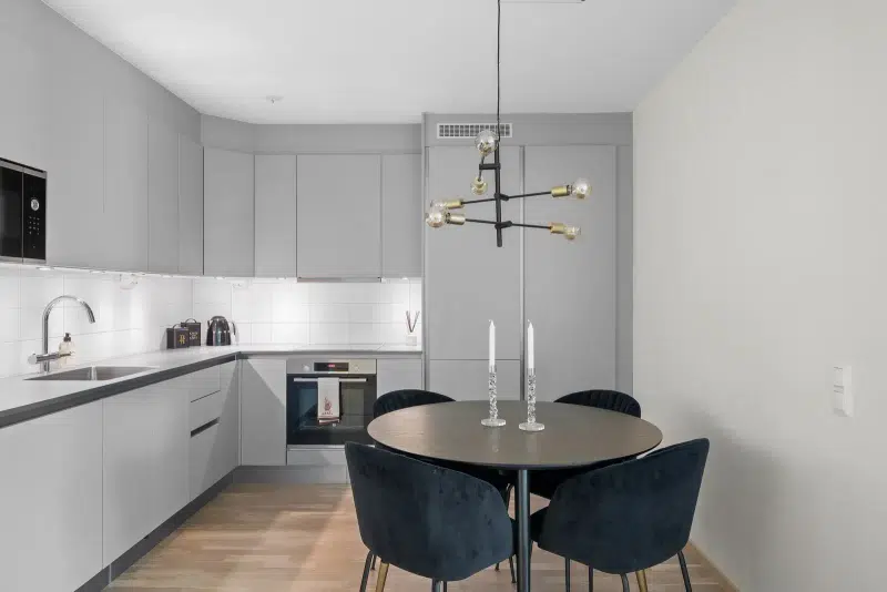 Lägenhet, 2 rum, 51 m² i Sollentuna
