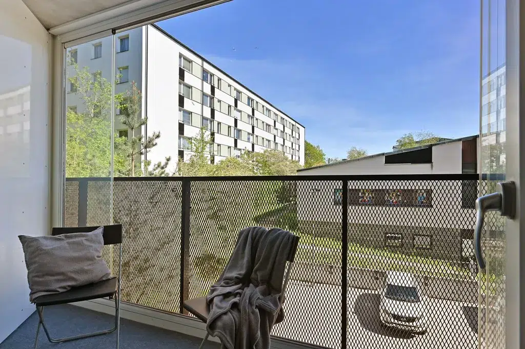 Image 1 of 1 of Kungssätravägen 18