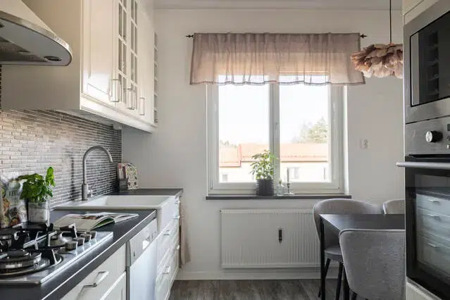 Apartment, 2 rooms, 59 m² in Bromma