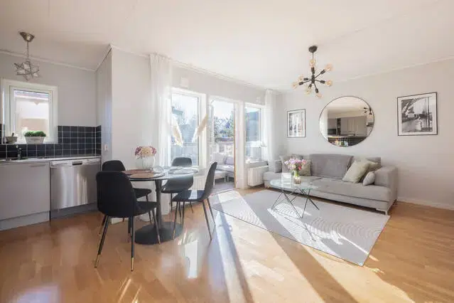 Lägenhet, 2 rum, 49 m² i Segeltorp