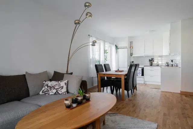 Lägenhet, 2 rum, 55 m² i Huddinge