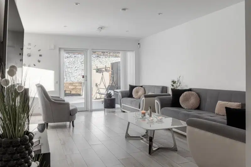 Semi-detached/terraced