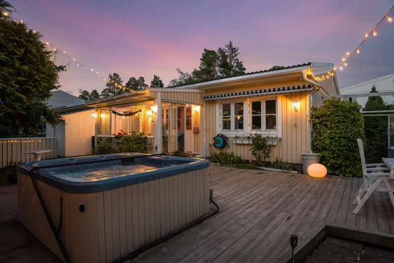 Par-/radhus, 4 rum, 92 m² i Nacka