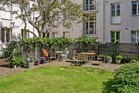 Bild 1 av 1 på Slottsvägen 34