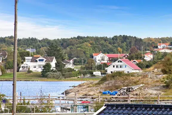 Bild 1 av 1 på Skänkelvägen 2