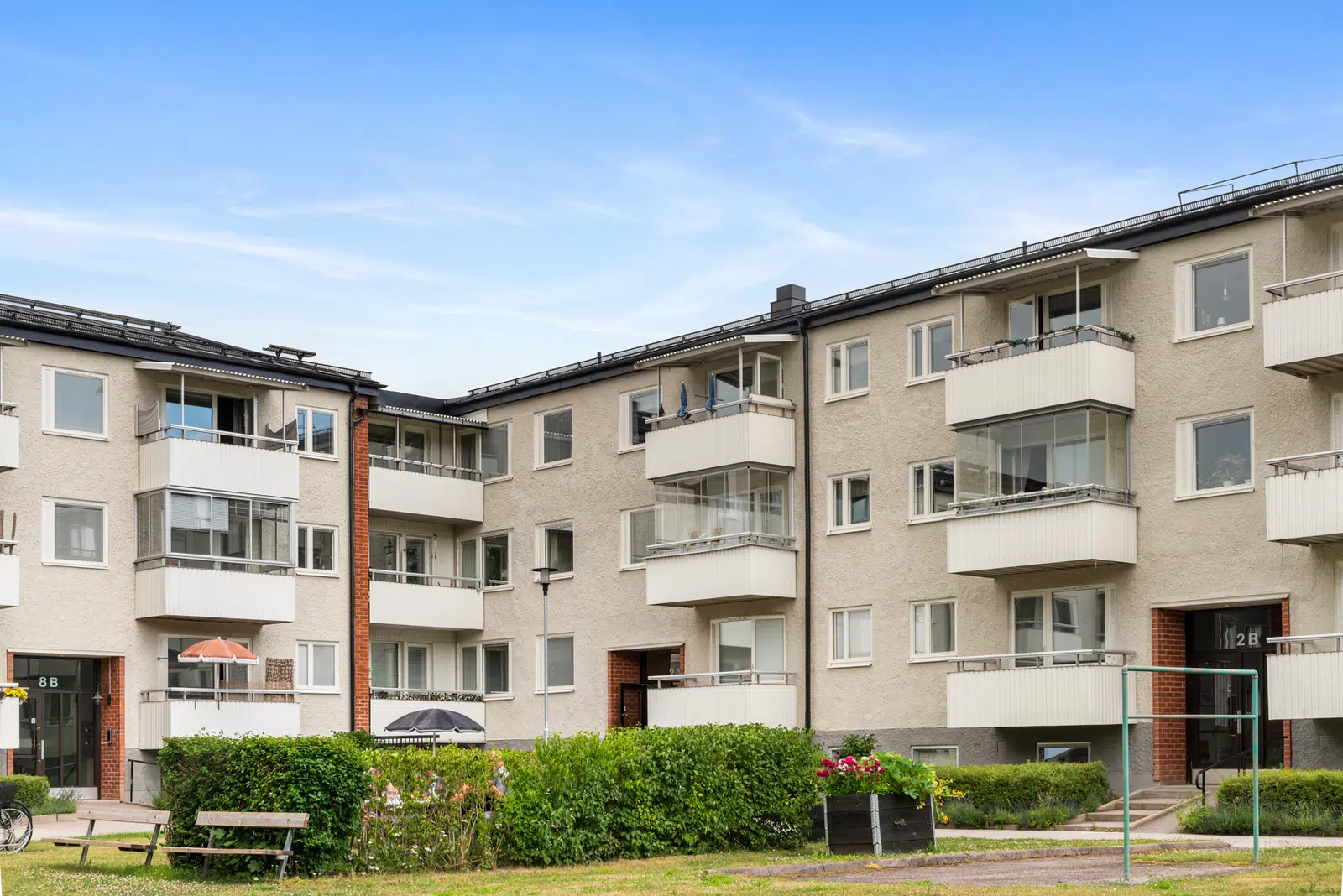 Bild 1 av 6 på Åkersbergavägen 2A