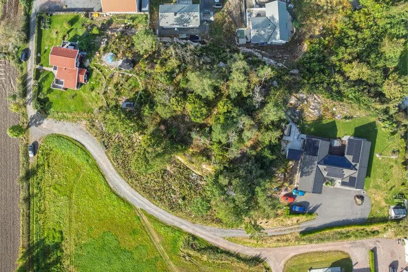 Land / plot
