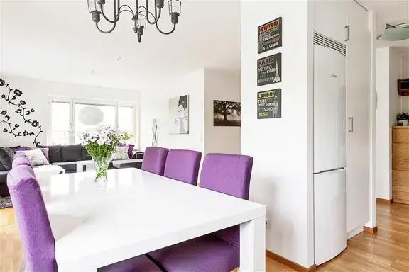 Lägenhet, 2 rum, 53 m² i Stockholm
