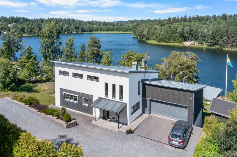 Villa, 8 rum, 272 m²