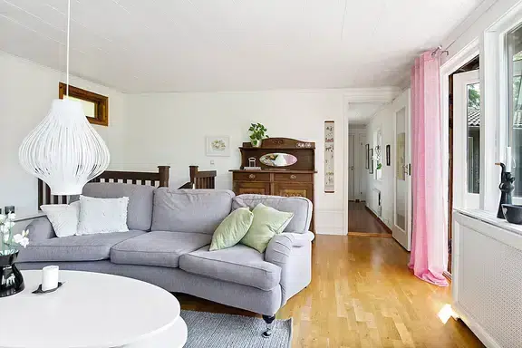 Villa, 5 rum, 130 m² i Nacka