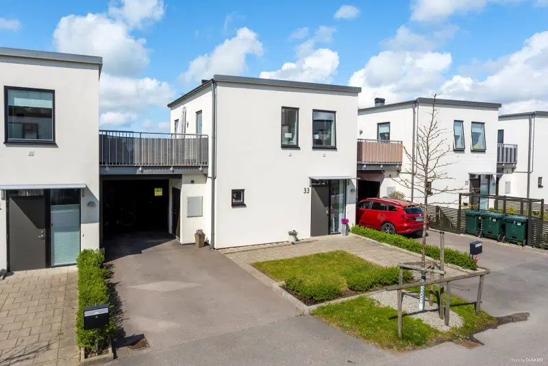 Par-/radhus