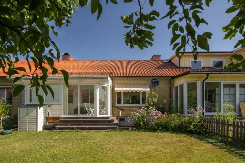 Semi-detached/terraced