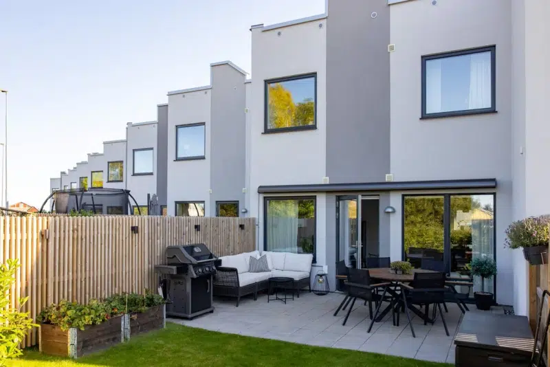 Par-/radhus