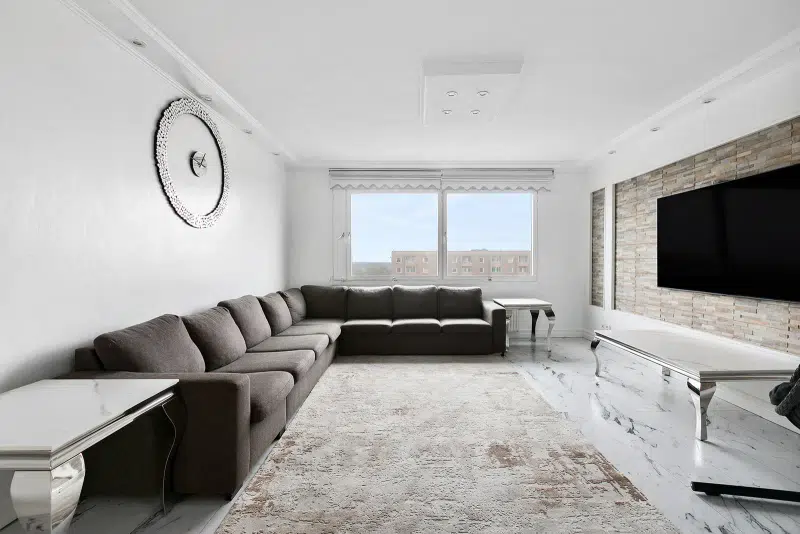 Apartment, 2 rooms, 47 m² in Södertälje