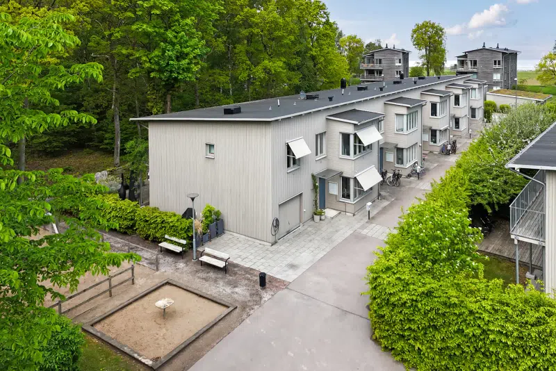 Par-/radhus
