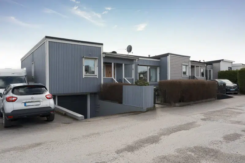 Semi-detached/terraced