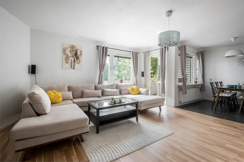 Apartment, 5 rooms, 122 m²