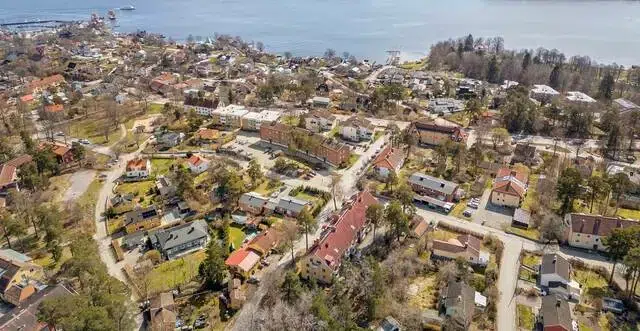 Semi-detached/terraced, 5 rooms, 101 m² in Vaxholm