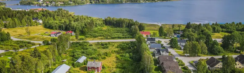 Land / plot