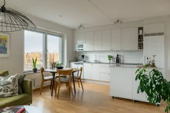 Apartment, 2 rooms, 62 m² in Solna