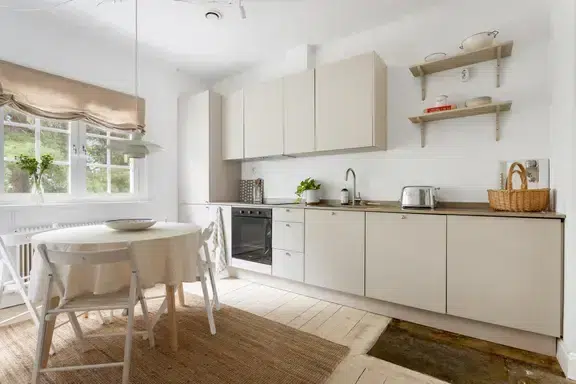 Apartment, 2 rooms, 45 m² in Stockholm