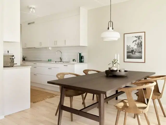 Apartment, 5 rooms, 115 m²