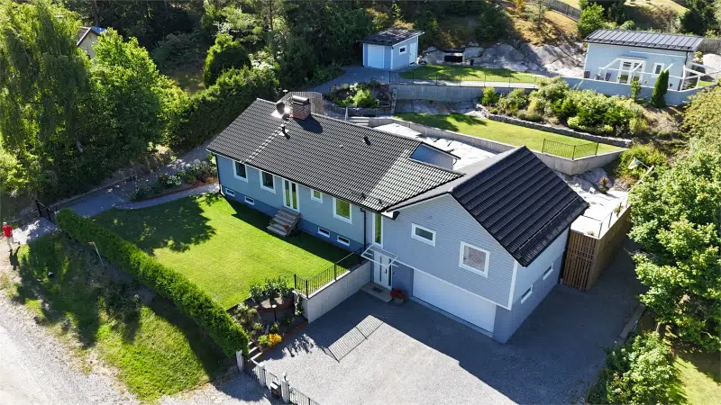 Villa, 9 rum, 151 m²