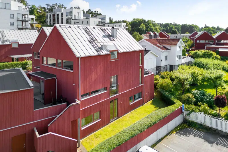 Semi-detached/terraced
