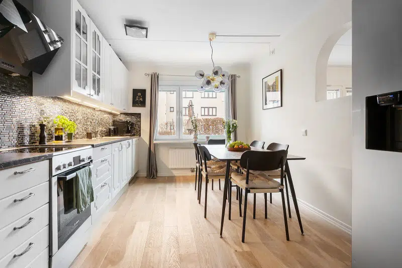 Apartment, 3 rooms, 77 m² in Stockholm