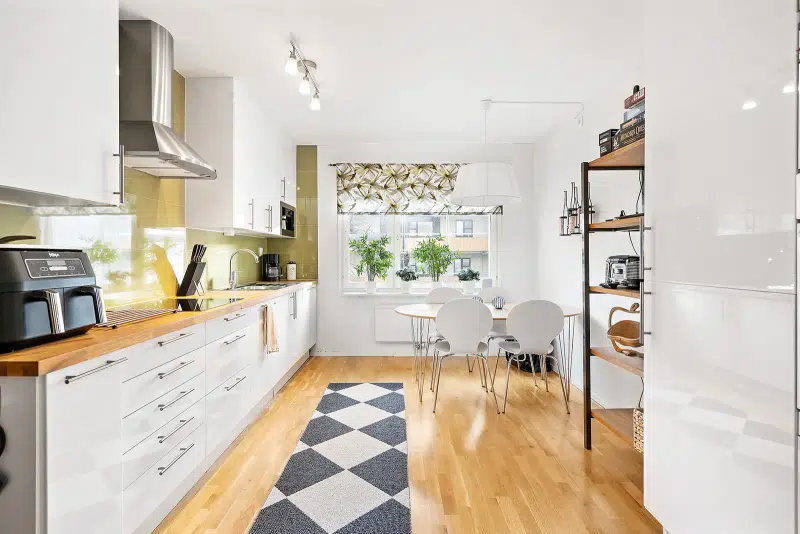 Apartment, 3 rooms, 80 m² in Stockholm