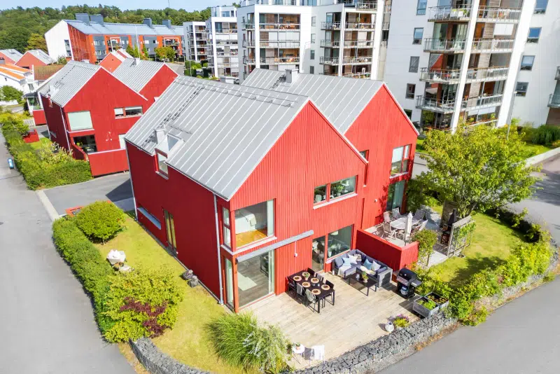 Semi-detached/terraced