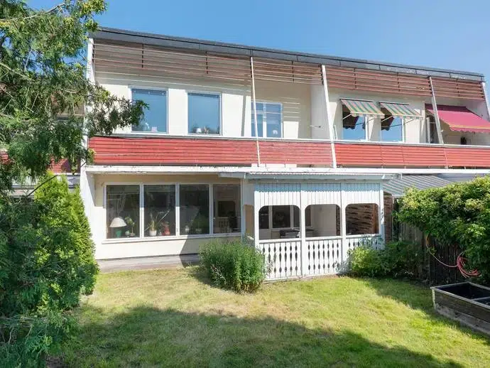 Semi-detached/terraced