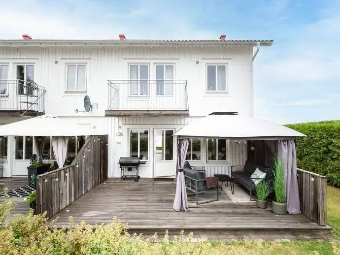 Par-/radhus