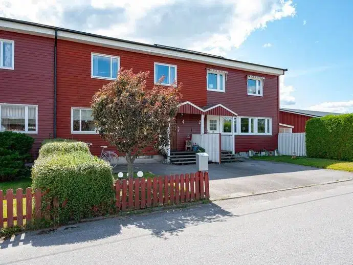Semi-detached/terraced