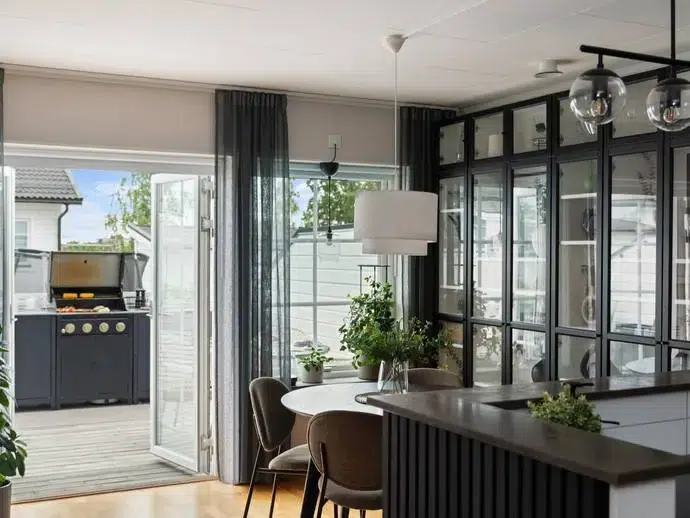 Semi-detached/terraced