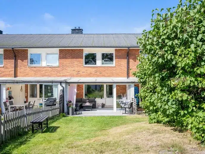 Par-/radhus