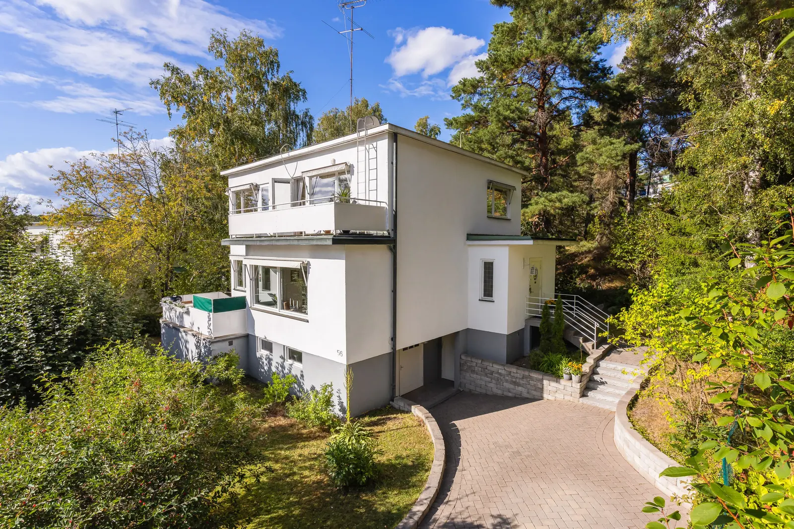 Image 1 of 1 of Ehrenstrahlsvägen 56