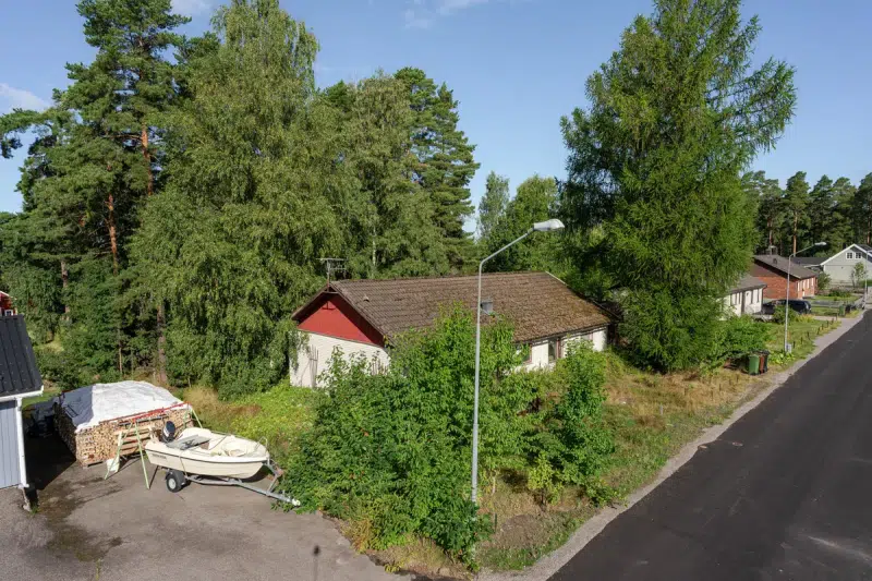 Tallmovägen 24