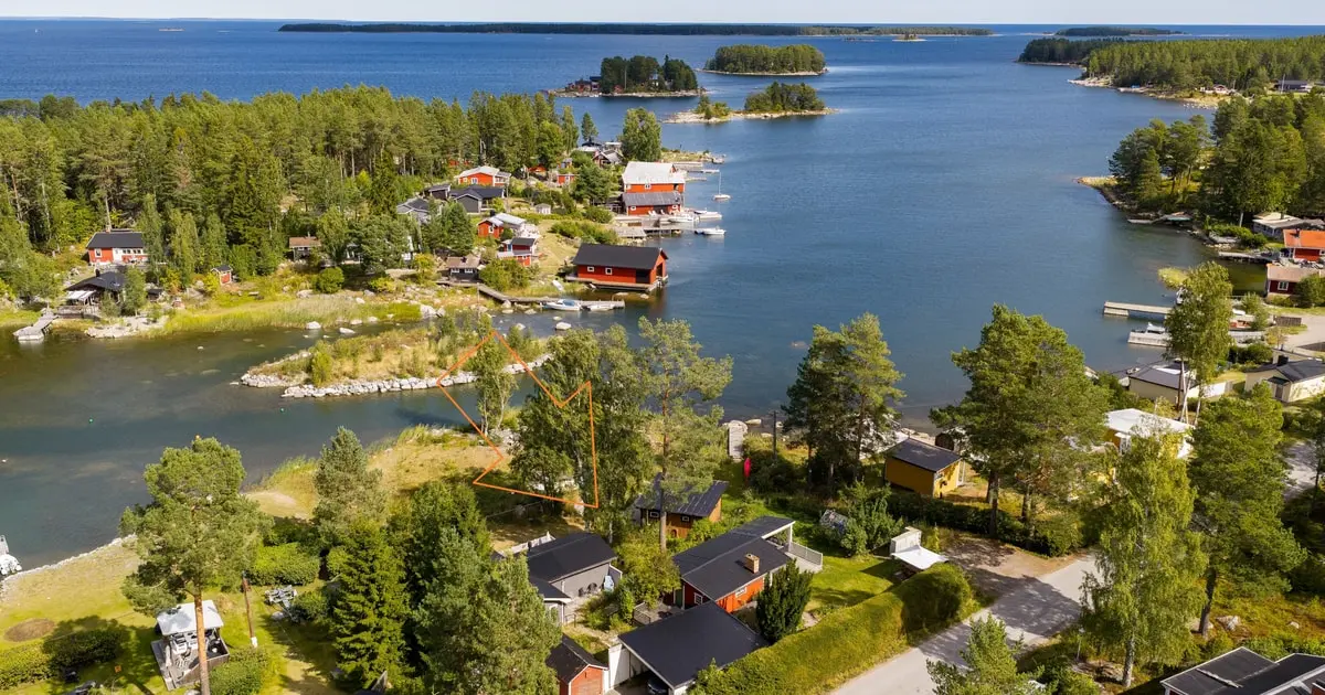 Bild 1 av 1 på Humlegårdsstrand 115