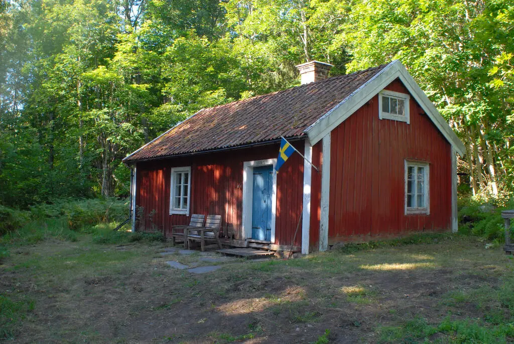 Image 1 of 1 of Råbyvägen 65