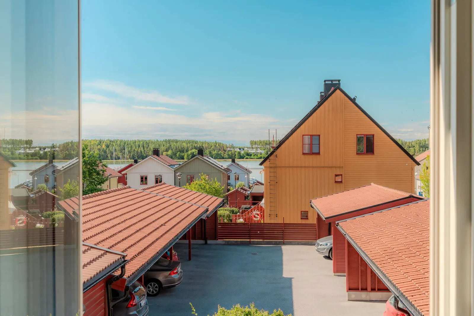 Bild 1 av 1 på Brandholmsvägen 52