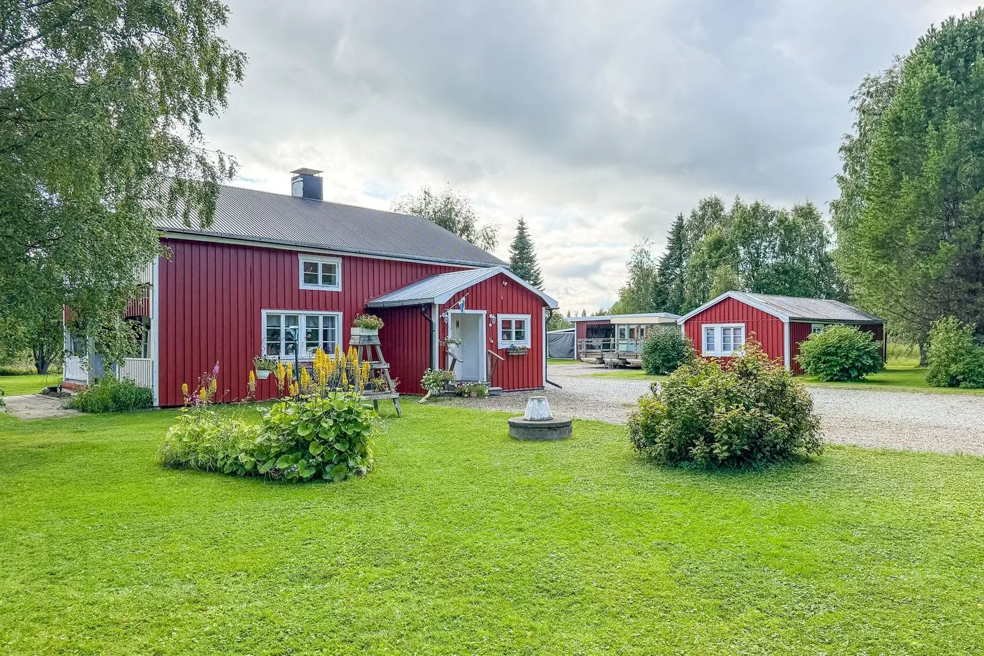 Image 1 of 21 of Västerled 15
