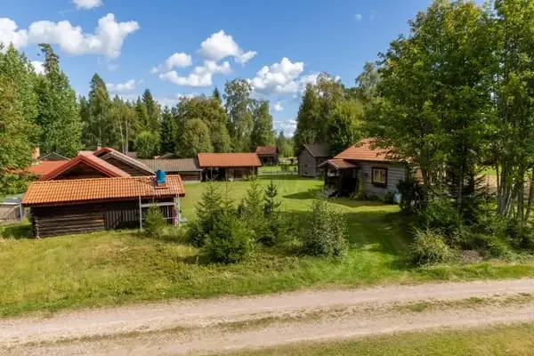 Image 1 of 1 of Fåsås