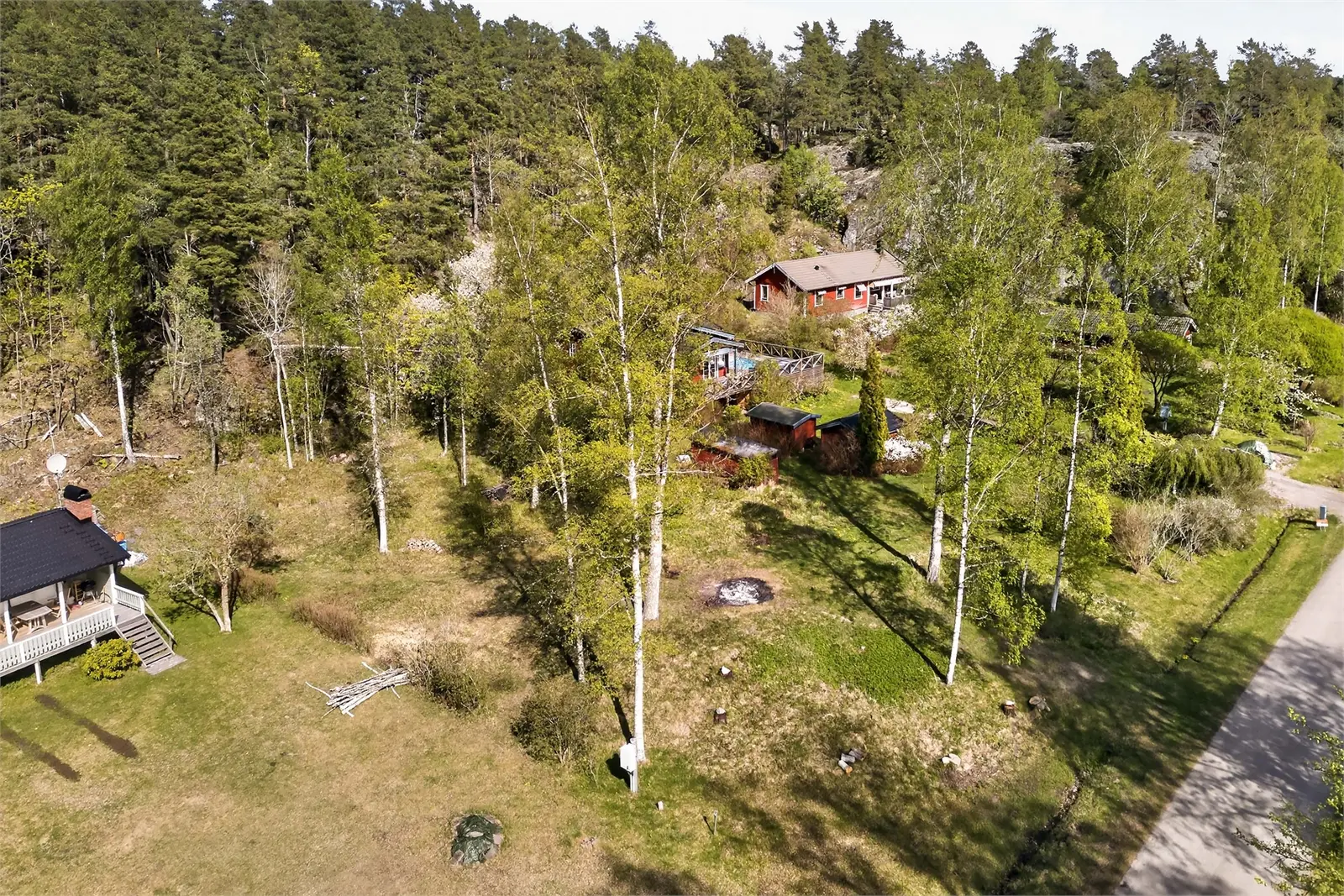 Image 1 of 1 of Skeppsviksvägen