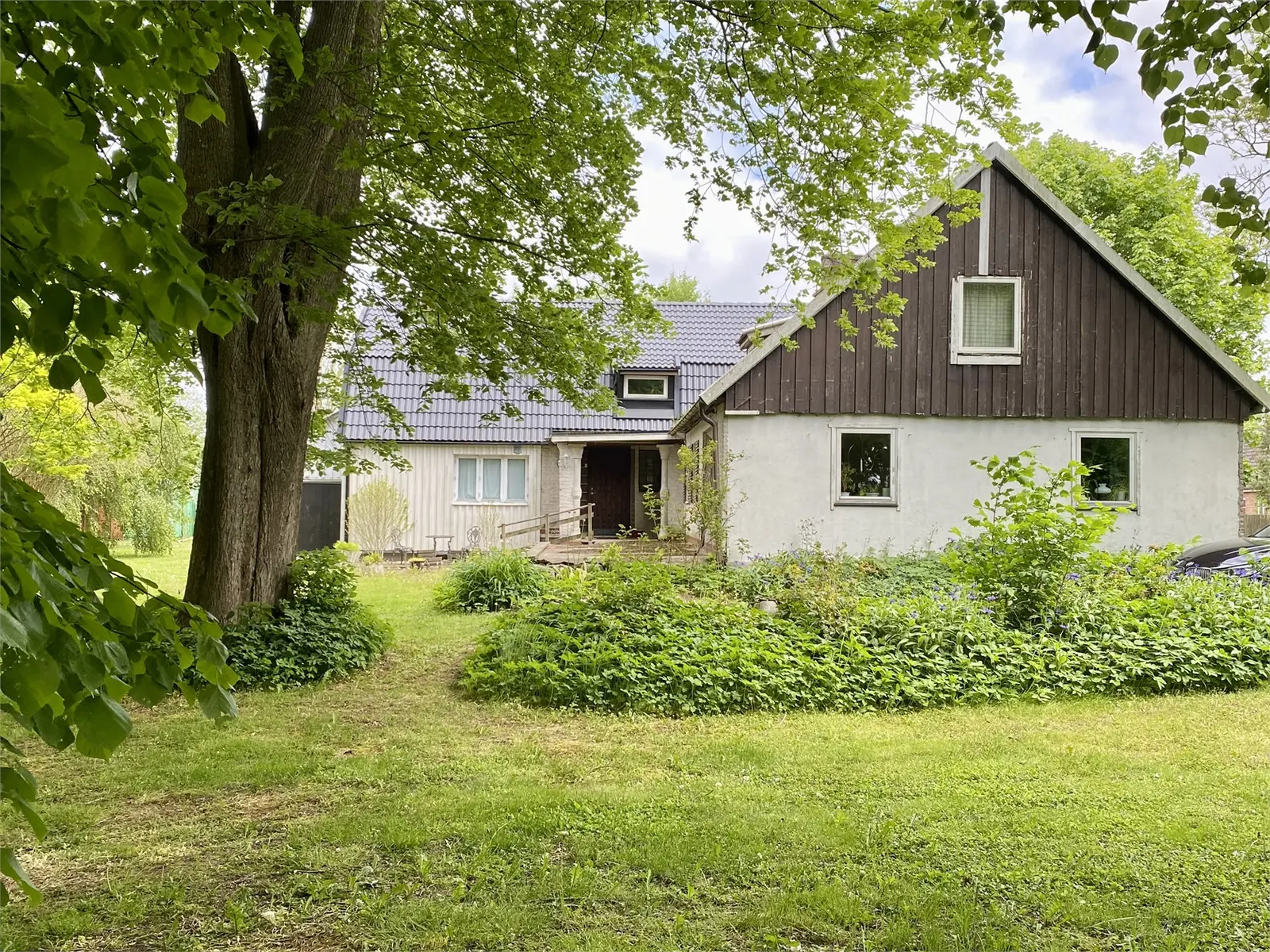 Bild 1 av 6 på Gryttinge 1240