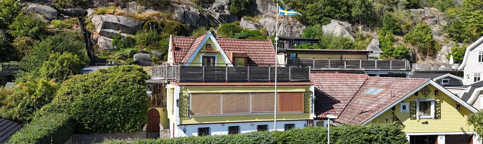 Image 1 of 16 of Östra Kyviksvägen 10